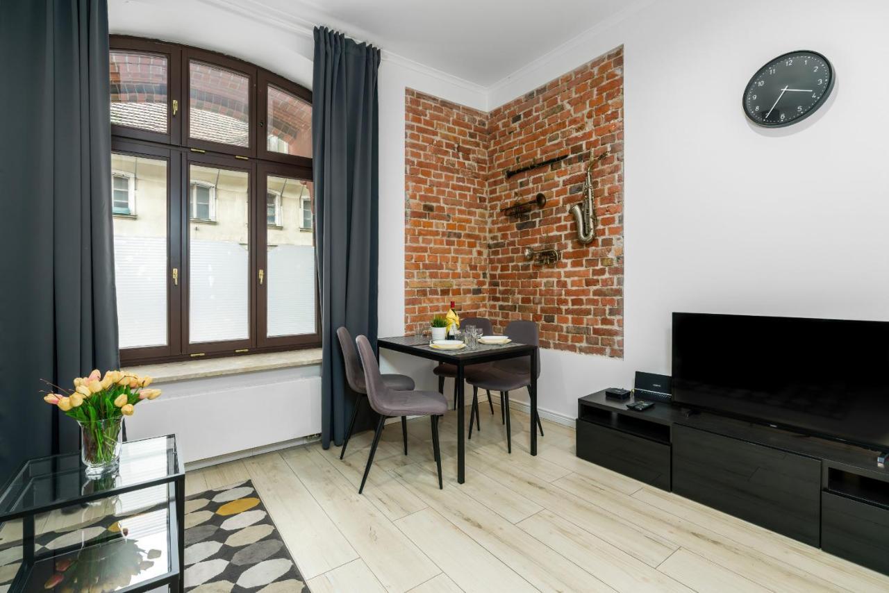 Apartments City Center Saint Wojciech By Renters Poznań Extérieur photo