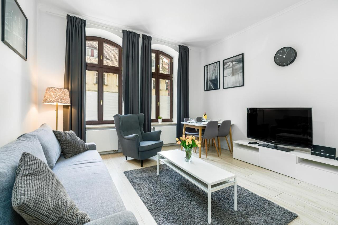 Apartments City Center Saint Wojciech By Renters Poznań Extérieur photo
